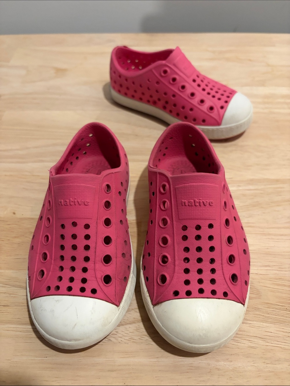Native Slip-On Kids Shoes - Pink Size 7 Toddler